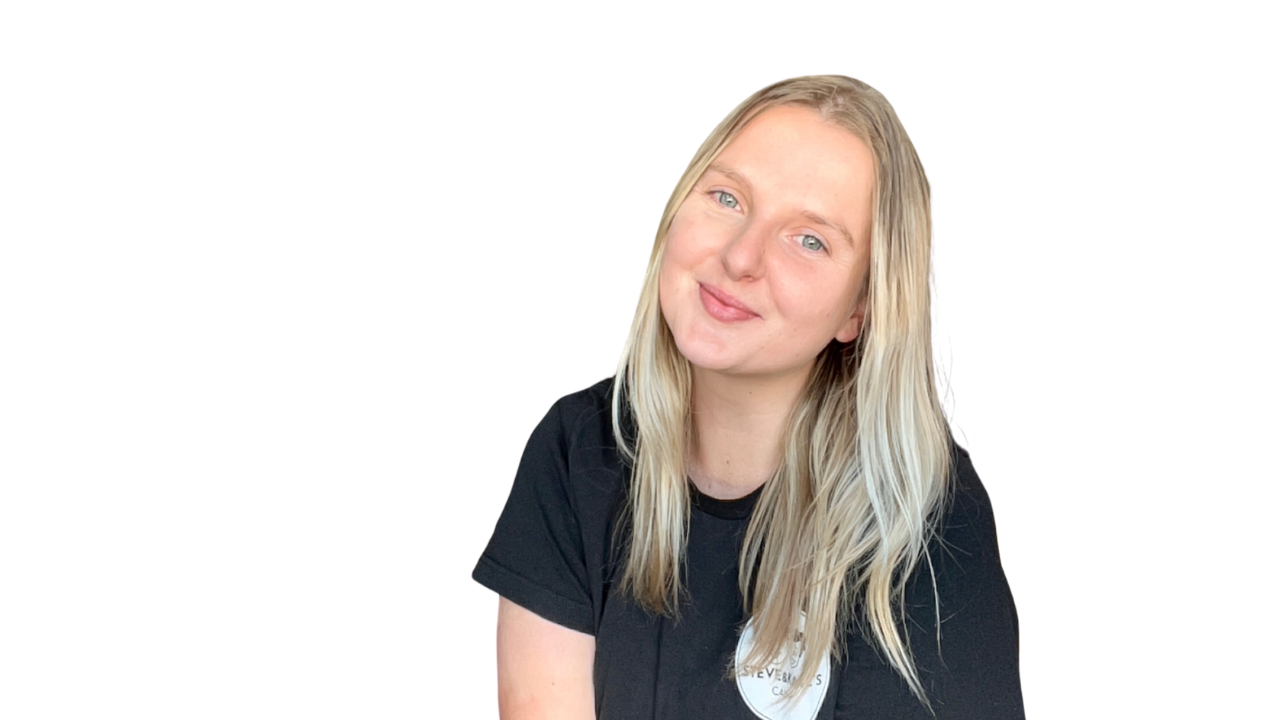 Mary S&K Full Headshot