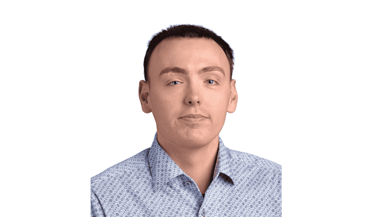 Nicholas Davis _ S&K Full Headshots